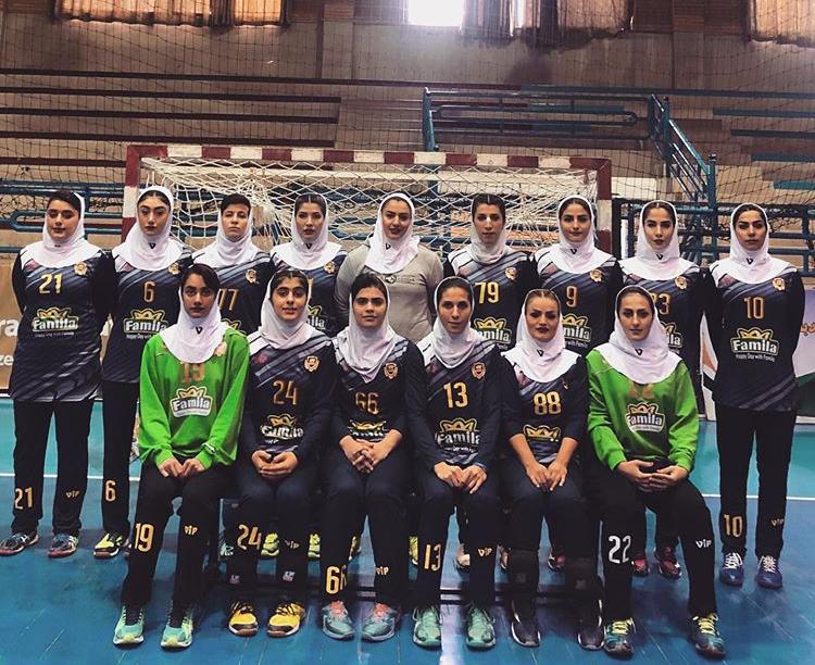 مصاف شهید شاملی کازرون با فولاد مبارکه سپاهان مصاف شهید شاملی کازرون با فولاد مبارکه سپاهان