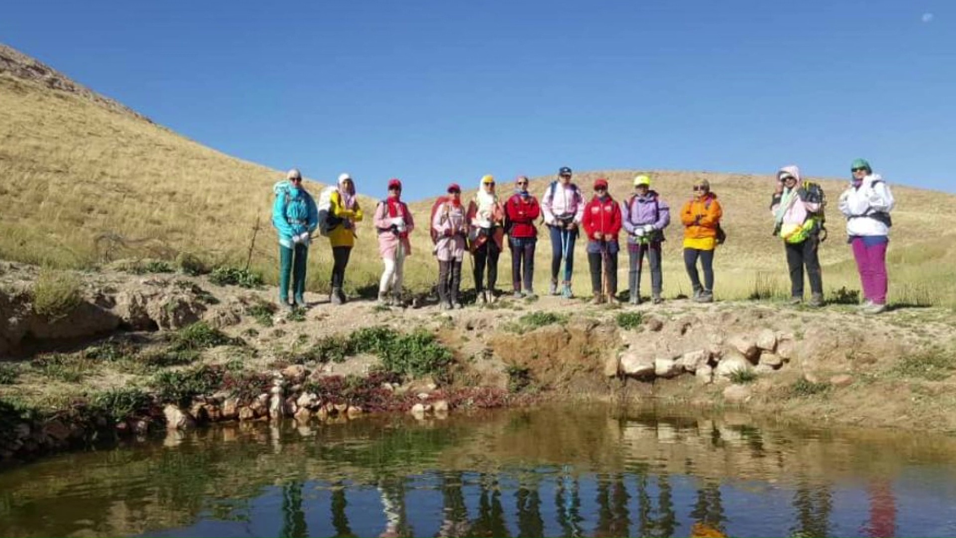 صعود مستقل بانوان کوهنورد بیرجندی به ارتفاعات شاسکوه صعود مستقل بانوان کوهنورد بیرجندی به ارتفاعات شاسکوه