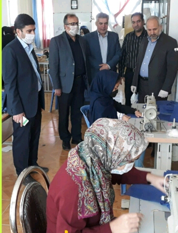 تولید روزانه چهار هزار ماسک بهداشتی در هنرستان های سبزوار تولید روزانه چهار هزار ماسک بهداشتی در هنرستان های سبزوار