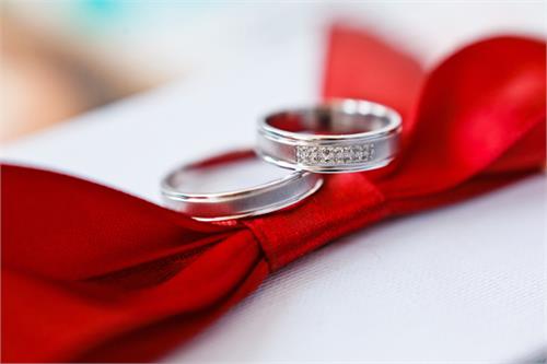 اهدای ۱۹۶ فقره کمک هزینه جهیزیه به مددجویان کمیته امداد اهدای ۱۹۶ فقره کمک هزینه جهیزیه به مددجویان کمیته امداد