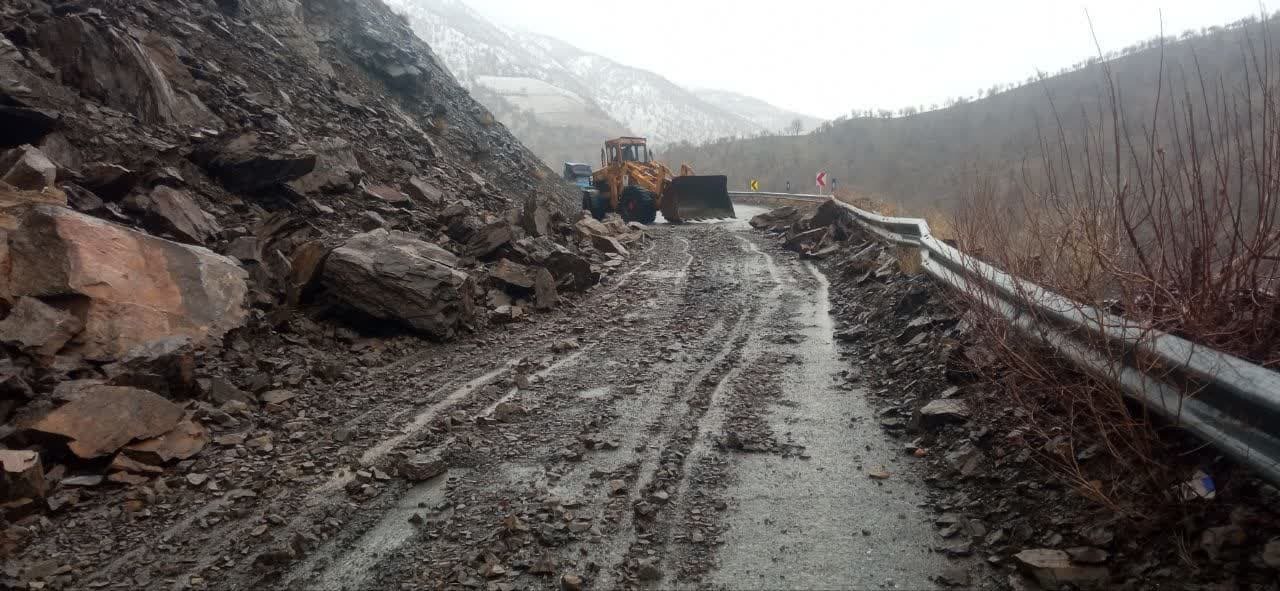 بازگشایی مسیر ارتباطی میرآباد به سردشت