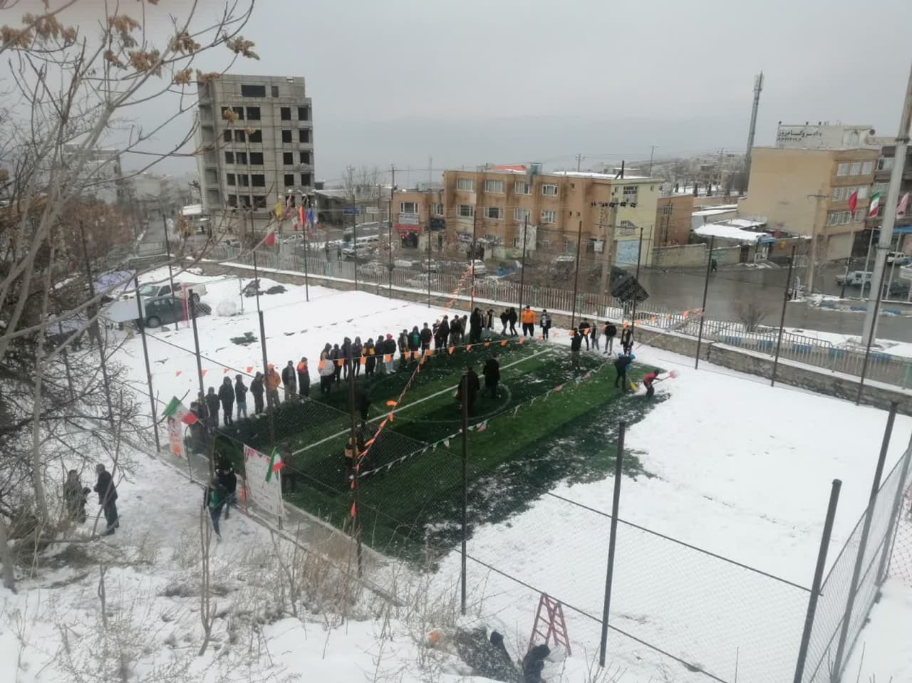 افتتاح نخستین میدان چمن مصنوعی آموزش و پرورش درسردشت افتتاح نخستین میدان چمن مصنوعی آموزش و پرورش درسردشت
