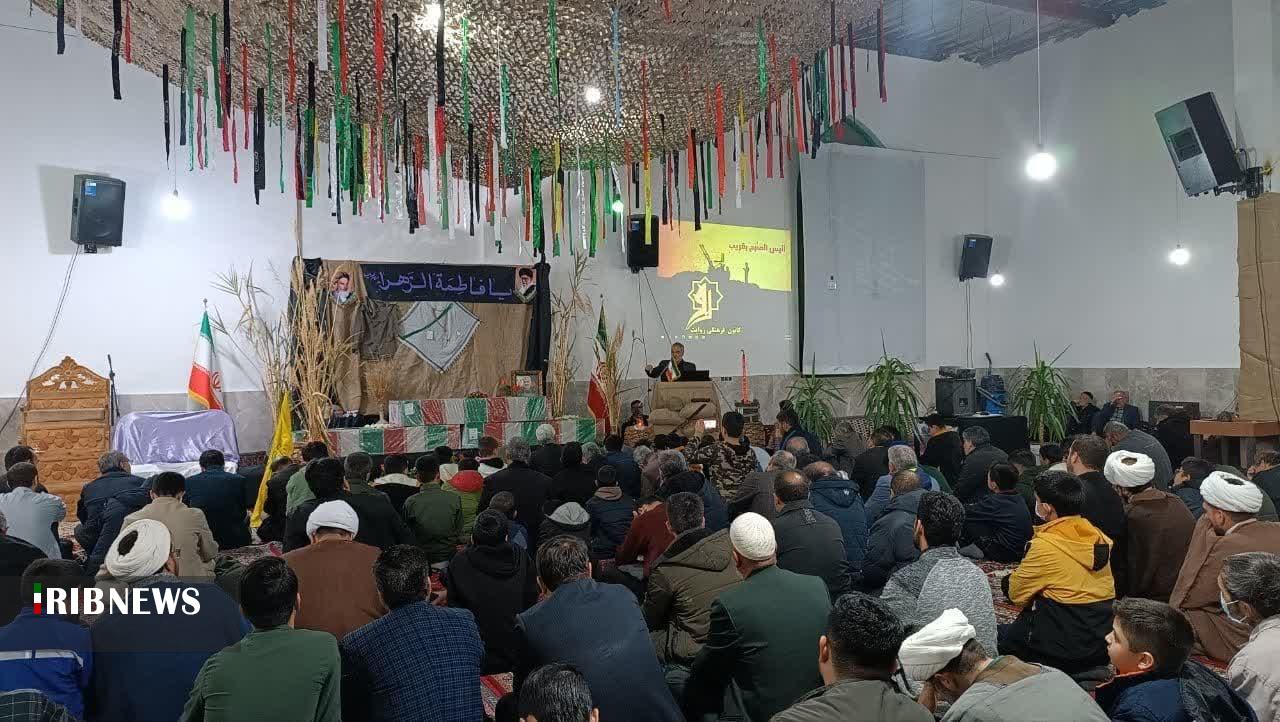 وداع مردم ولایتمدار اسفراین با شهدای گمنام وداع مردم ولایتمدار اسفراین با شهدای گمنام