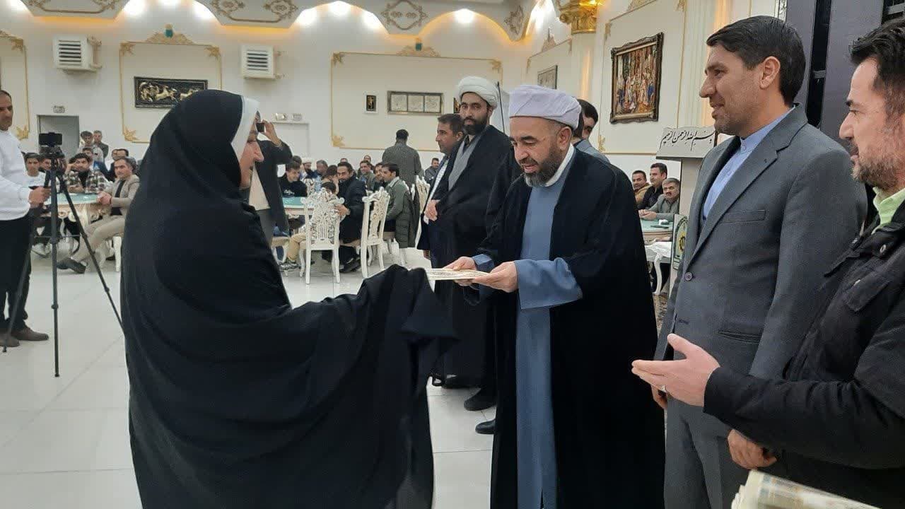 بانوان با الگوگیری از بانوان اسلام فرزندان خود را تربیت کنند بانوان با الگوگیری از بانوان اسلام فرزندان خود را تربیت کنند