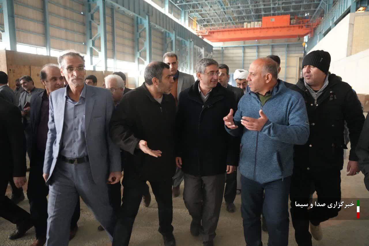 اشتغالزایی ۱۲۰۰ نفر با تکمیل کارخانه ذوب آهن ازنا اشتغالزایی ۱۲۰۰ نفر با تکمیل کارخانه ذوب آهن ازنا