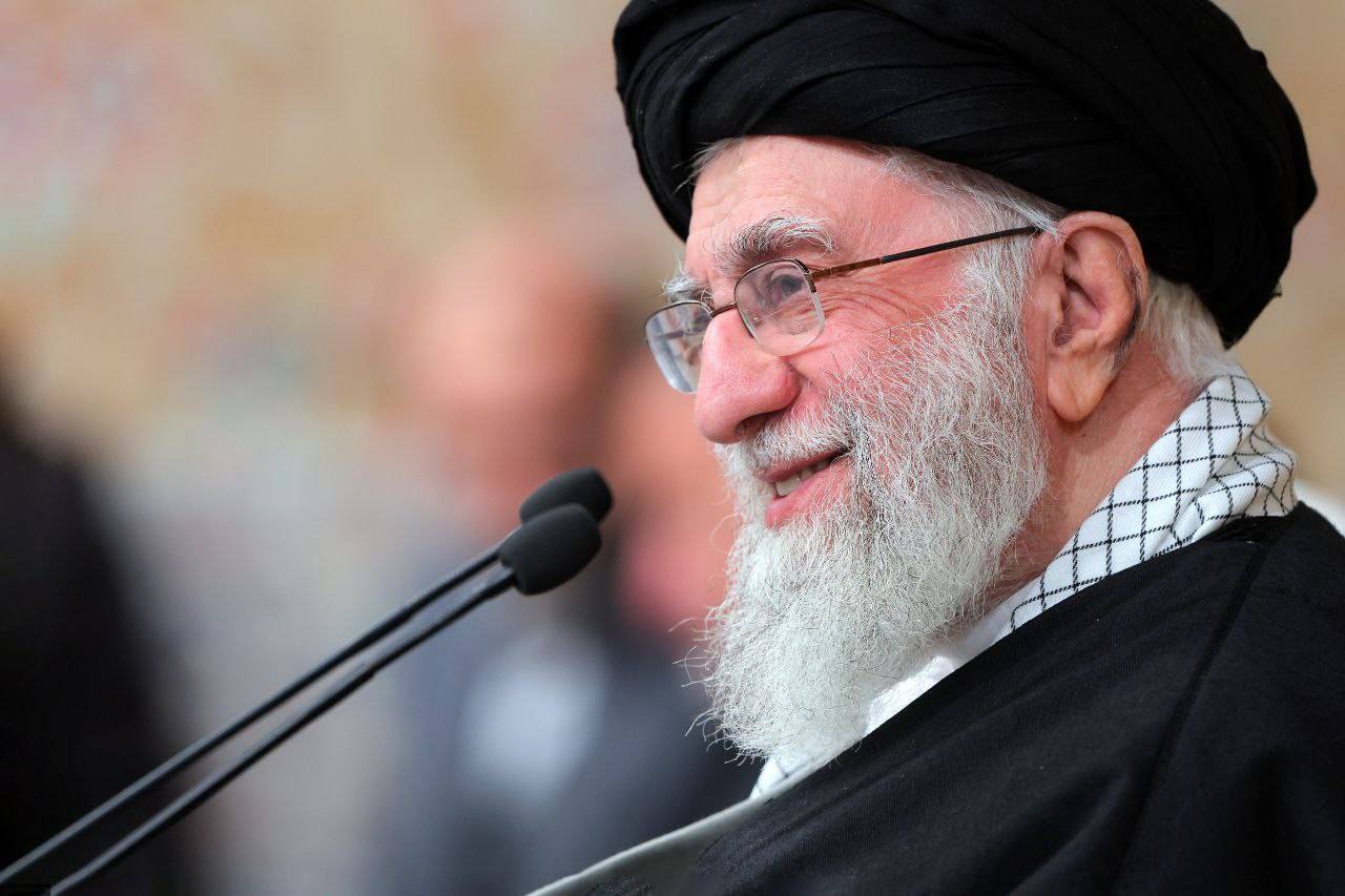 🔹️کمک چهار میلیارد تومانی رهبر انقلاب برای آزادی زندانیان نیازمند