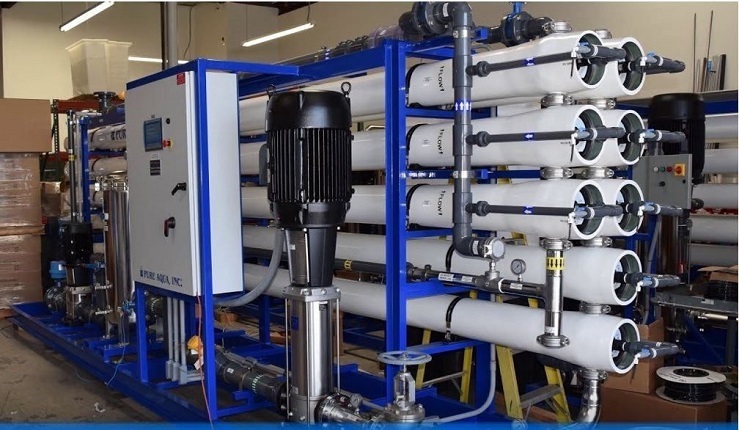 آب شیرینکن هرمز تا پایان سال وارد مدار میشود آب شیرینکن هرمز تا پایان سال وارد مدار میشود