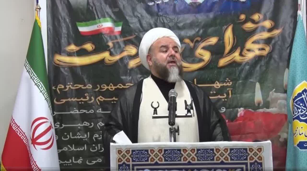 امام جمعه  پلدشت: شهید آیت الله رئیسی خادم الرضا و خادم مردم بود