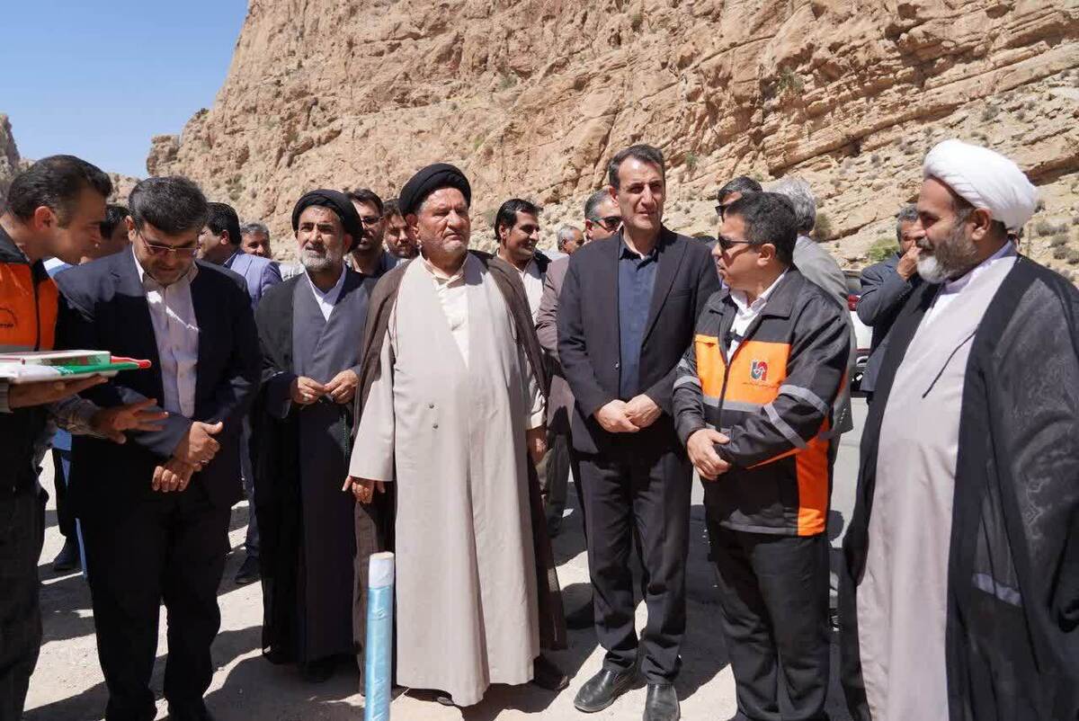 کلنگزنی و افتتاح ۱۸۰ طرح در شهرستان کهگیلویه کلنگزنی و افتتاح ۱۸۰ طرح در شهرستان کهگیلویه