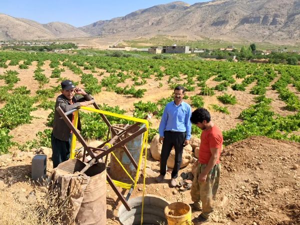 مرمت و لایروبی ۶ رشته قنات در اقلید