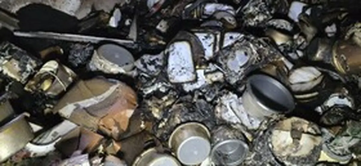 اطفای حریق مغازه لوازم خانگی در میدان فردوسی///عکس در سایت باید افقی باشه نه عمودی لطفا برای انتشار اصلاح بشه