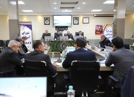 تاکید استاندار چهارمحال و بختیاری بر شناسایی دانش‌آموزان بازمانده از تحصیل