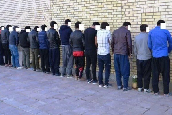 جمع آوری ۴۱ معتاد متجاهر در خمینی شهر