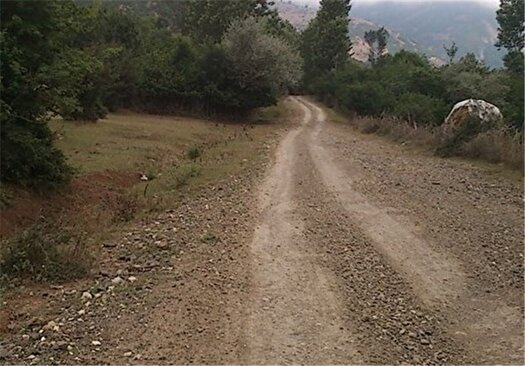 جاده خاکی مشکل چند ساله اهالی روستای انباق جواد اهر