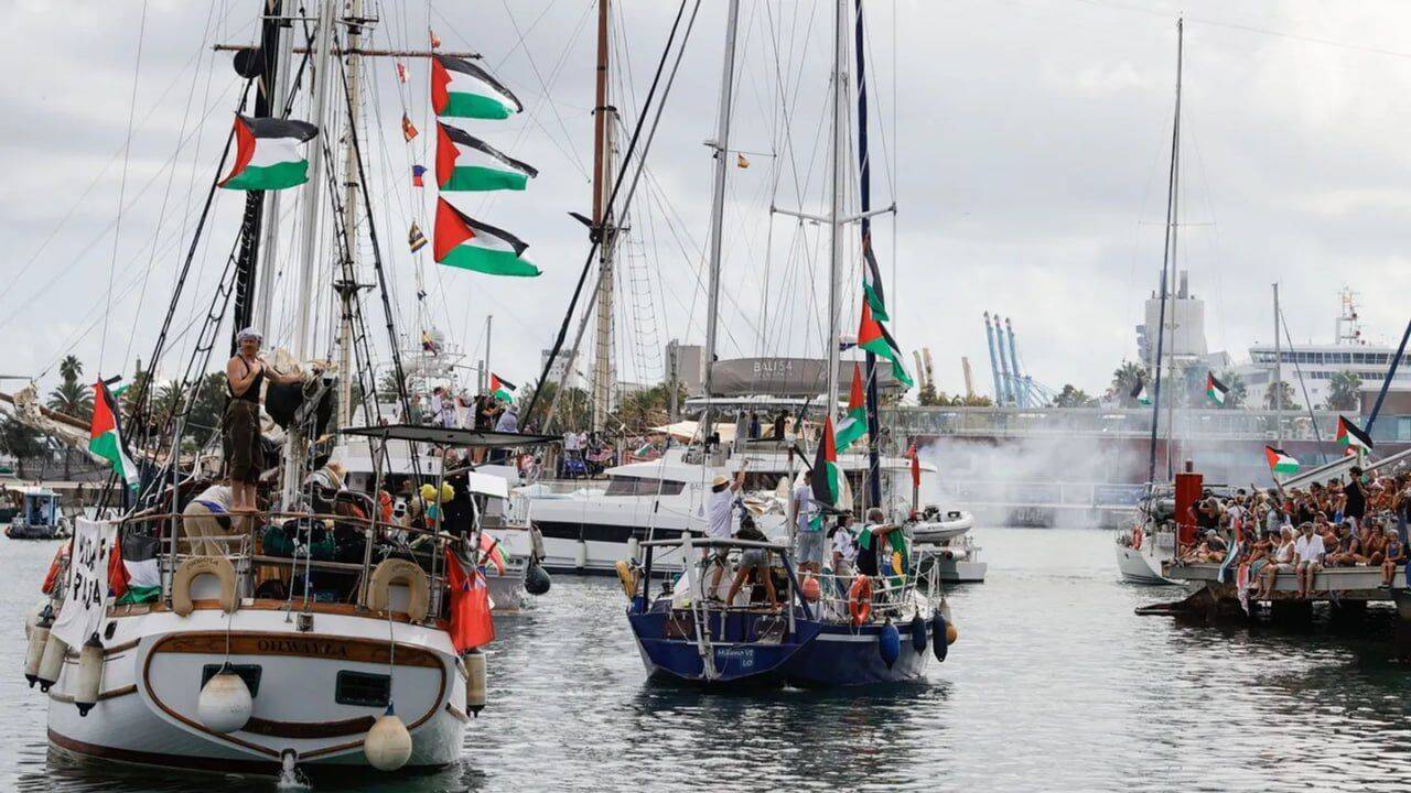 شکنجه فعالان «ناوگان ایستادگی» در بازداشتگاههای اسرائیل شکنجه فعالان «ناوگان ایستادگی» در بازداشتگاههای اسرائیل