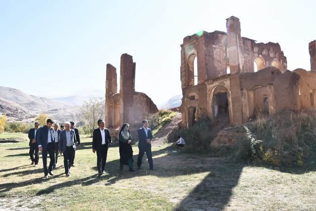 عمارت قلعه‌جوق ماکو ظرفیت کم‌نظیری برای توسعه گردشگری دارد