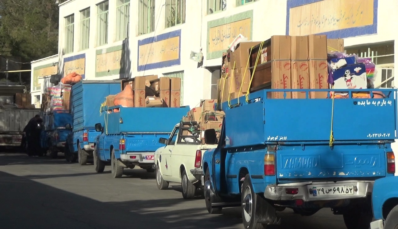 ارسال تجهیزات ورزشی و بهداشتی به هزار مدرسه کم برخوردار خراسان جنوبی ارسال تجهیزات ورزشی و بهداشتی به هزار مدرسه کم برخوردار خراسان جنوبی