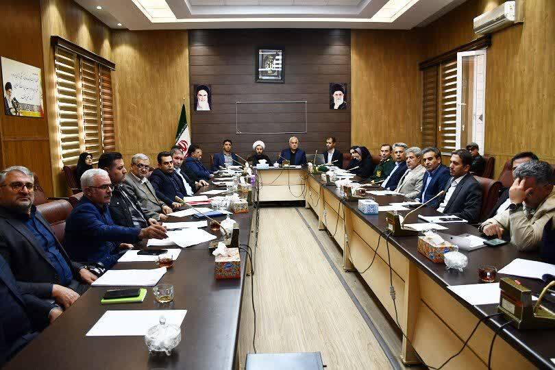 سند توسعه خوی؛ نقشه راه پیشرفت شهرستان بر پایه همدلی و برنامهریزی علمی سند توسعه خوی؛ نقشه راه پیشرفت شهرستان بر پایه همدلی و برنامهریزی علمی