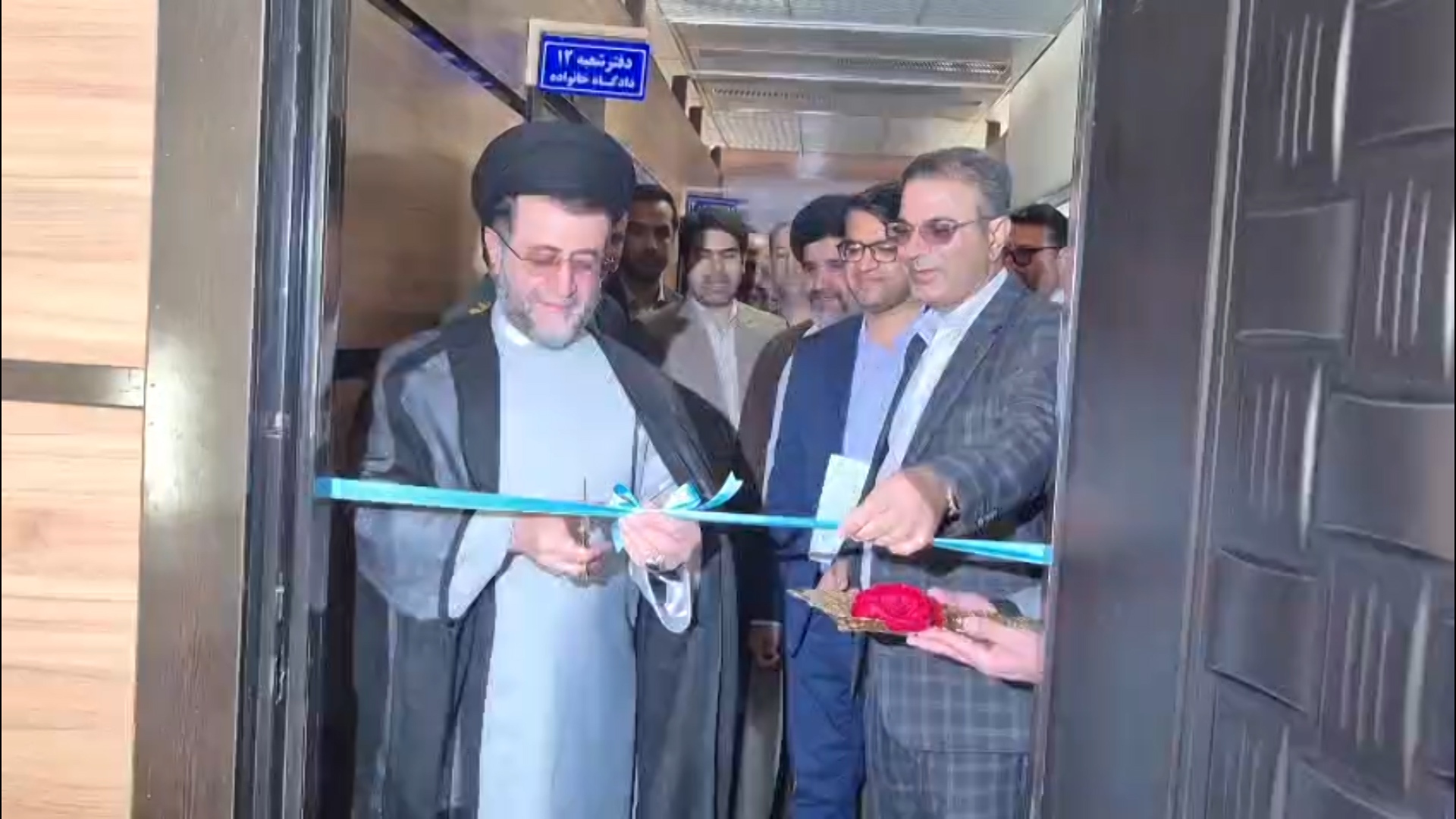 افتتاح دادگاه خانواده و شعبه ۳۷ صلح مجتمع قضایی در شهر صدرا