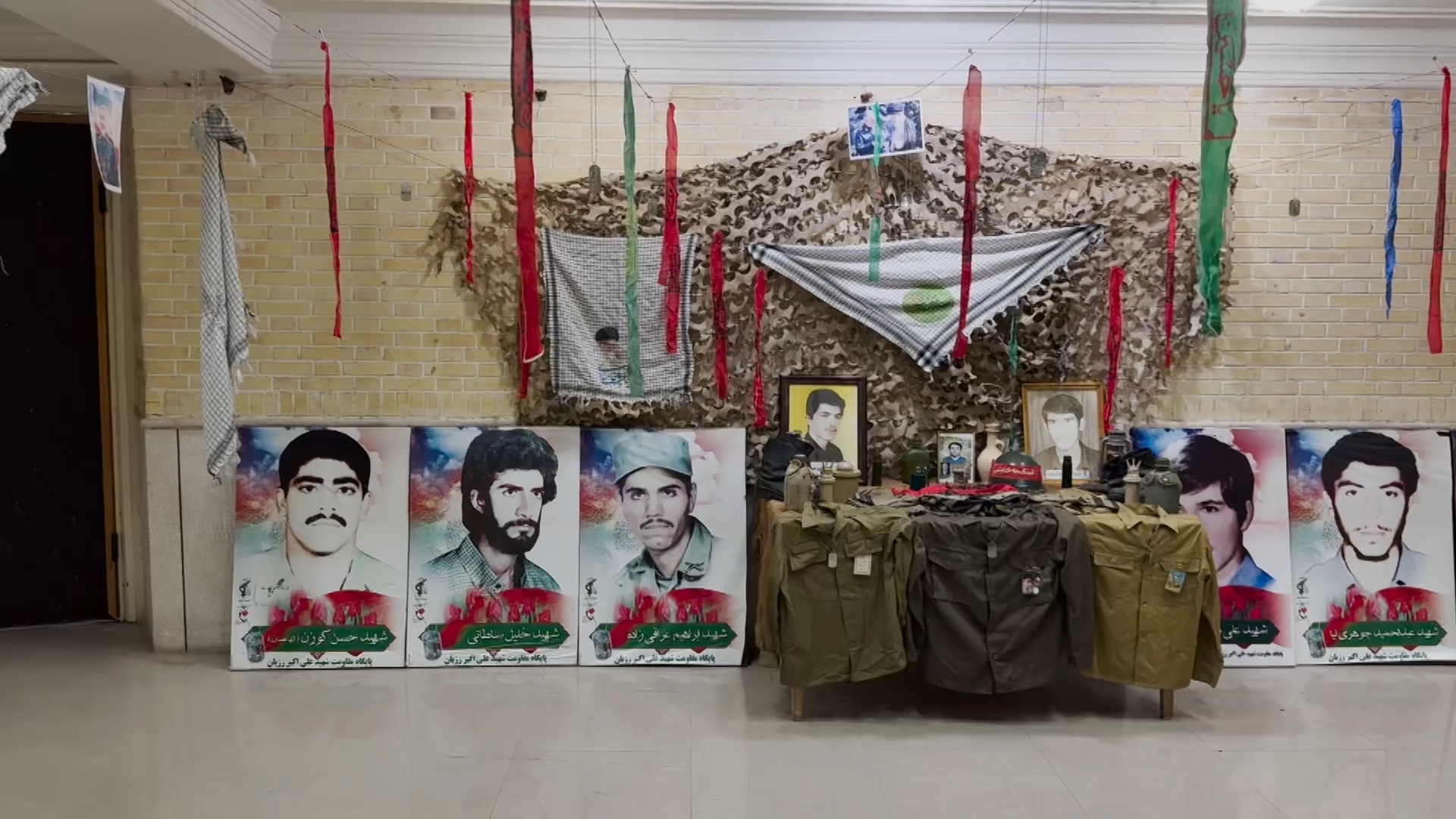 یادواره سه شهید جاویدالأثر در لار یادواره سه شهید جاویدالأثر در لار