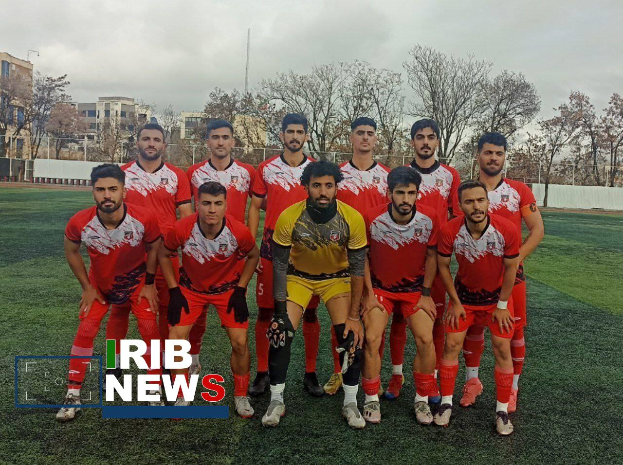 آبیدر به صدر جدول لیگ دسته سه فوتبال کشور صعود کرد آبیدر به صدر جدول لیگ دسته سه فوتبال کشور صعود کرد