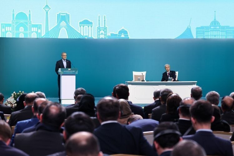 قزاقستان شریکی راهبردی برای ایران است قزاقستان شریکی راهبردی برای ایران است