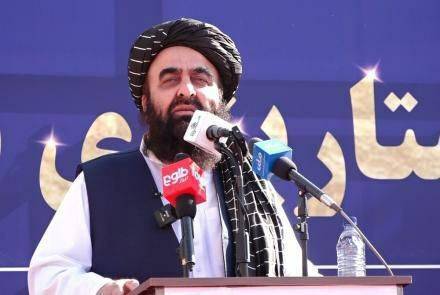 هیچ افغان اجازه فعالیت نظامی در خارج از افغانستان را ندارد هیچ افغان اجازه فعالیت نظامی در خارج از افغانستان را ندارد