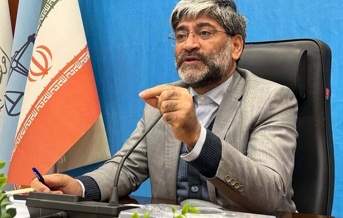 کشف بیش از ۴۵ هزار قلم انواع دارو‌های غیرمجاز در بوکان