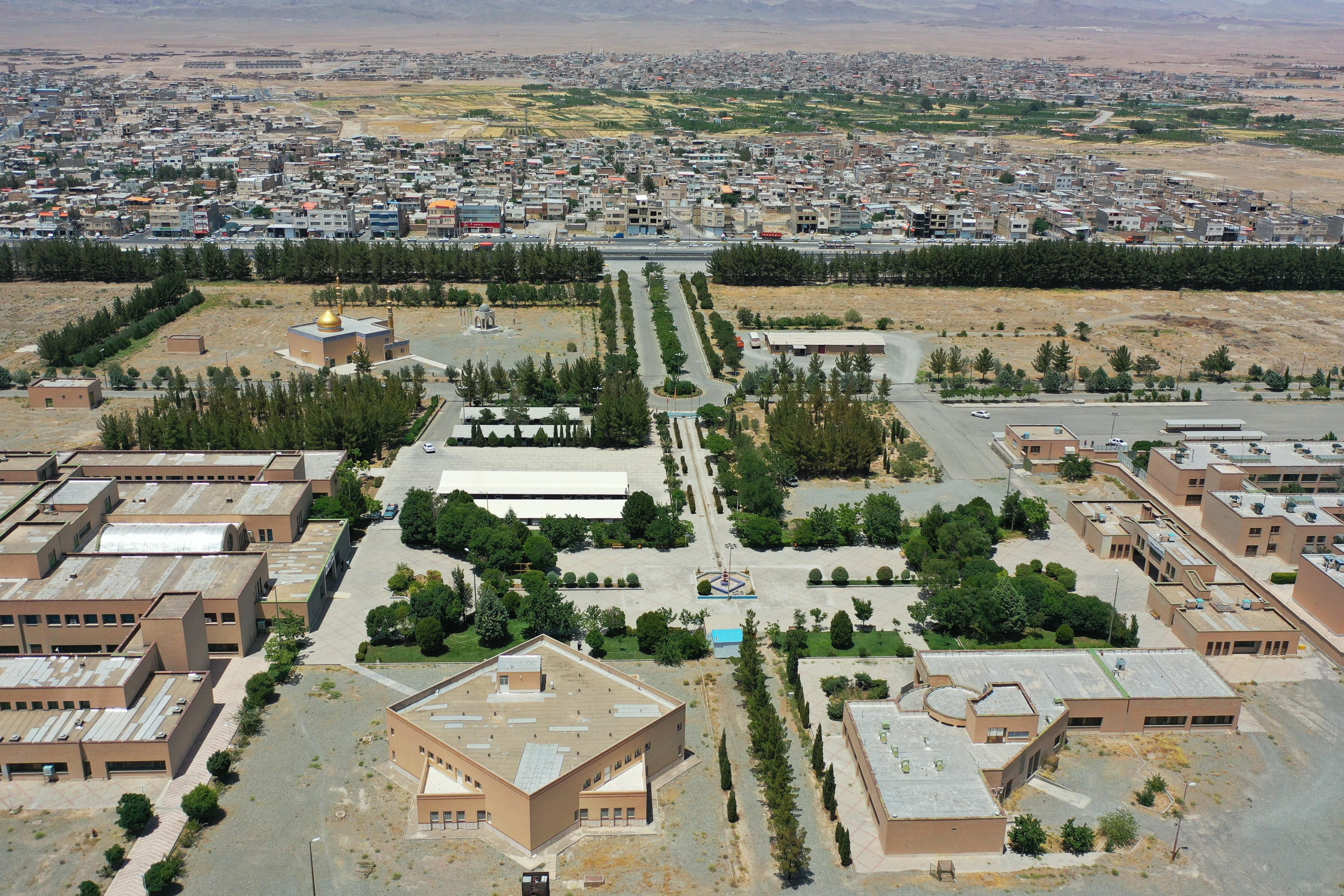 موافقت قطعی با پذیرش دانشجو در مقطع دکتری تخصصی «علوم و مهندسی باغبانی» در دانشگاه بیرجند