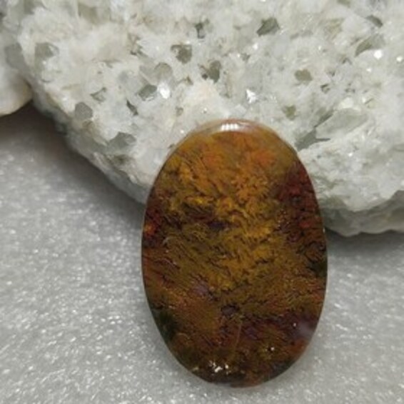 سنگ قیمتی عقیق پاییزی سه قلعه