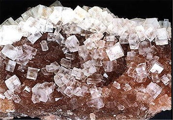 سنگ آندالوزیت نهبندان